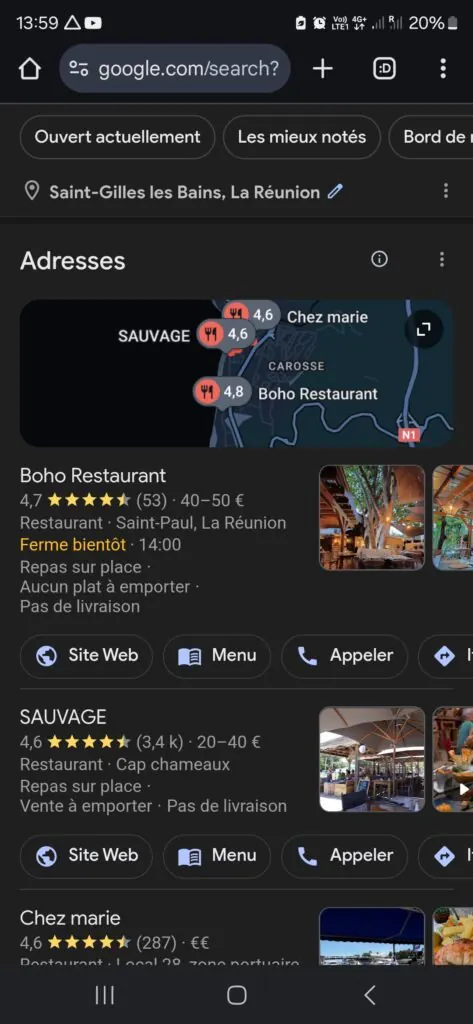 Pack local Google sur mobile : une liste de fiches de restaurants, dont certaines affichent leur menu